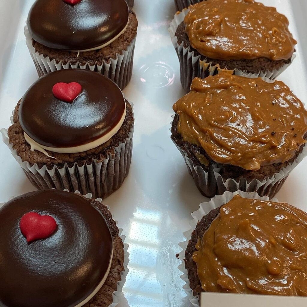 Chocolate cupcakes at CamiCakes